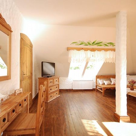 Lipowy Gosciniec Aparthotel Otwock Maly Luaran gambar